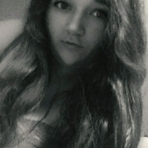 Meet your Posher, Claudia